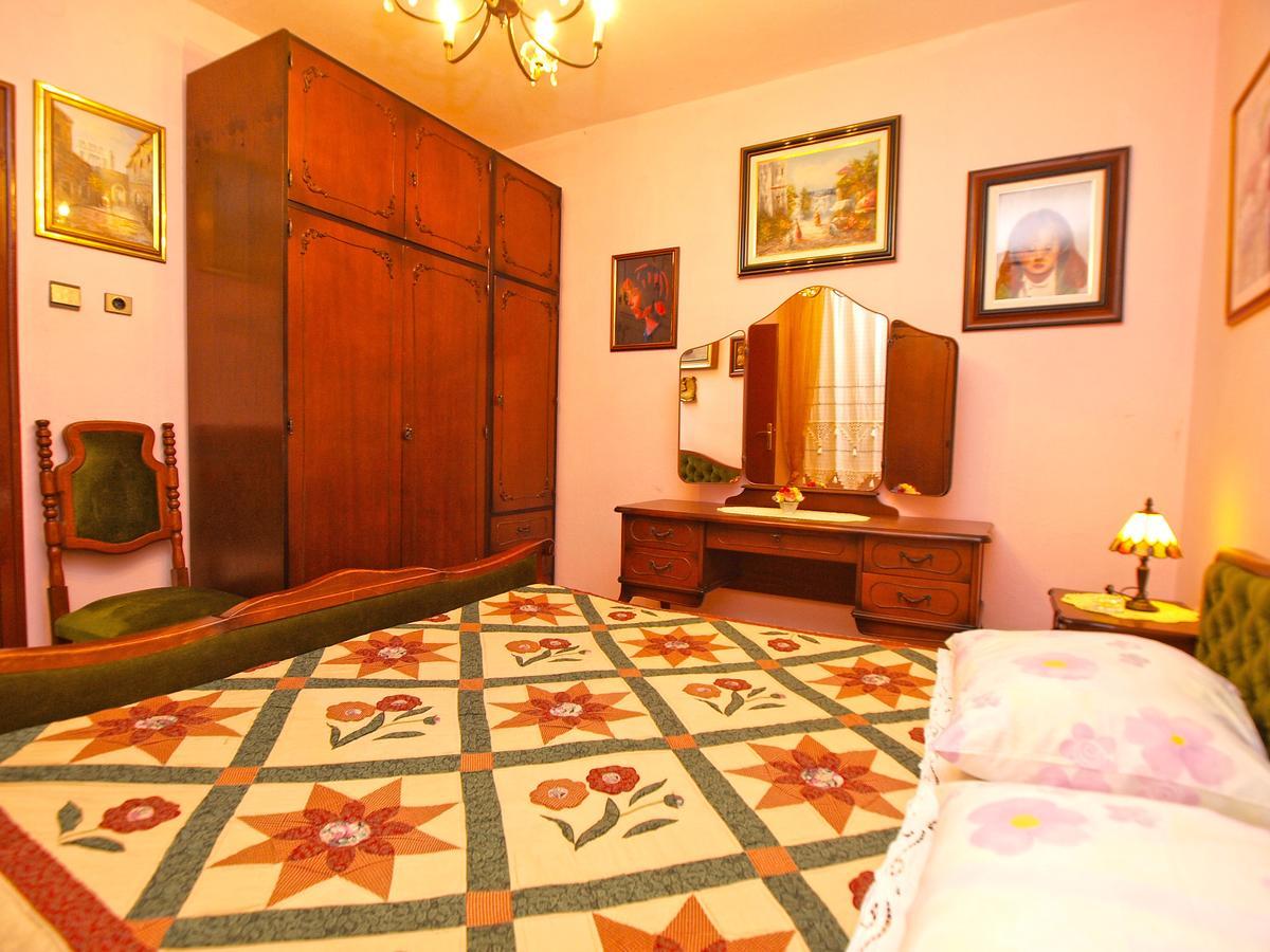 Apartments And Room Rabac 155 Екстериор снимка