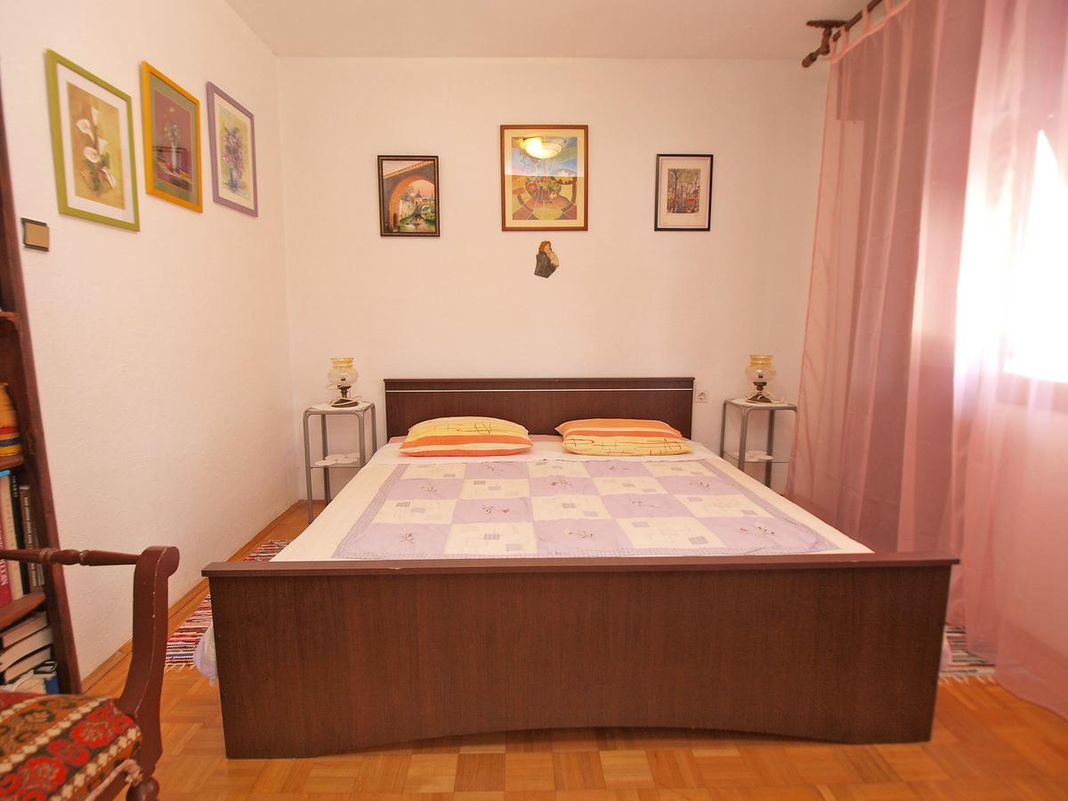 Apartments And Room Rabac 155 Екстериор снимка